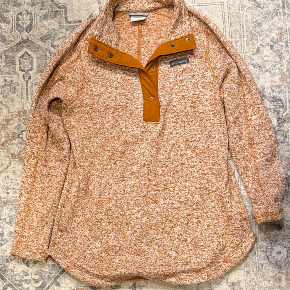 Columbia Women's Sweater in Orange and Cream